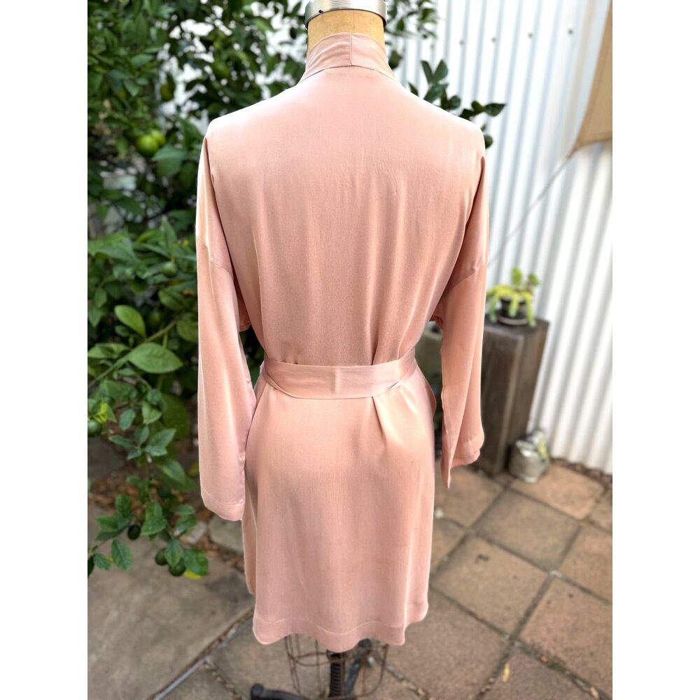 NWOT Quince Blush Pink Silk Long Sleeve Above the Knee Wrap Robe Size One Size - Picture 12 of 12